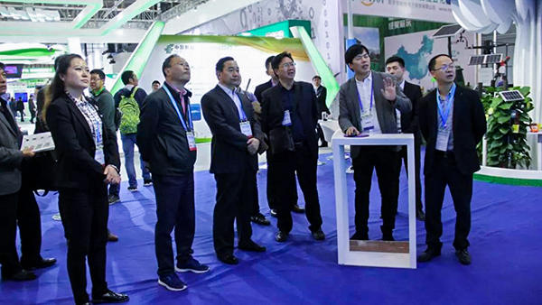 云南省农业农村厅李国林副厅长一行深入了解农业大数据情况。