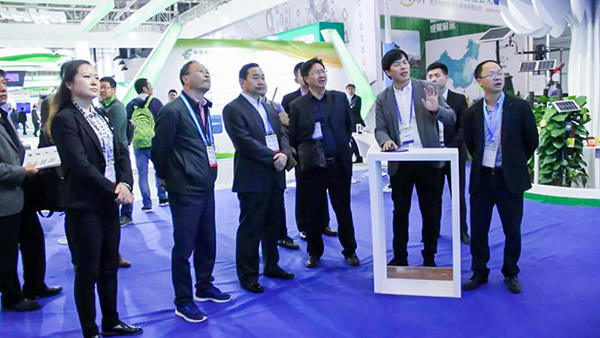 云南省农业农村厅李国林副厅长一行深入了解农业大数据情况。